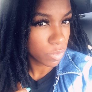 Meet your Posher, Tiffany